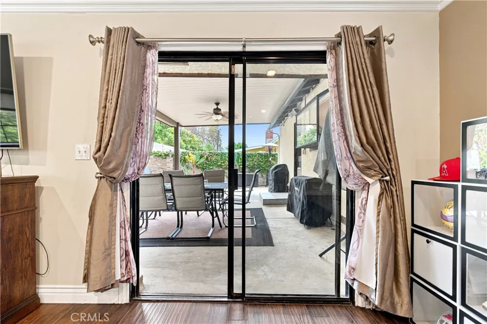 946 S Mccloud Anaheim, CA 92805