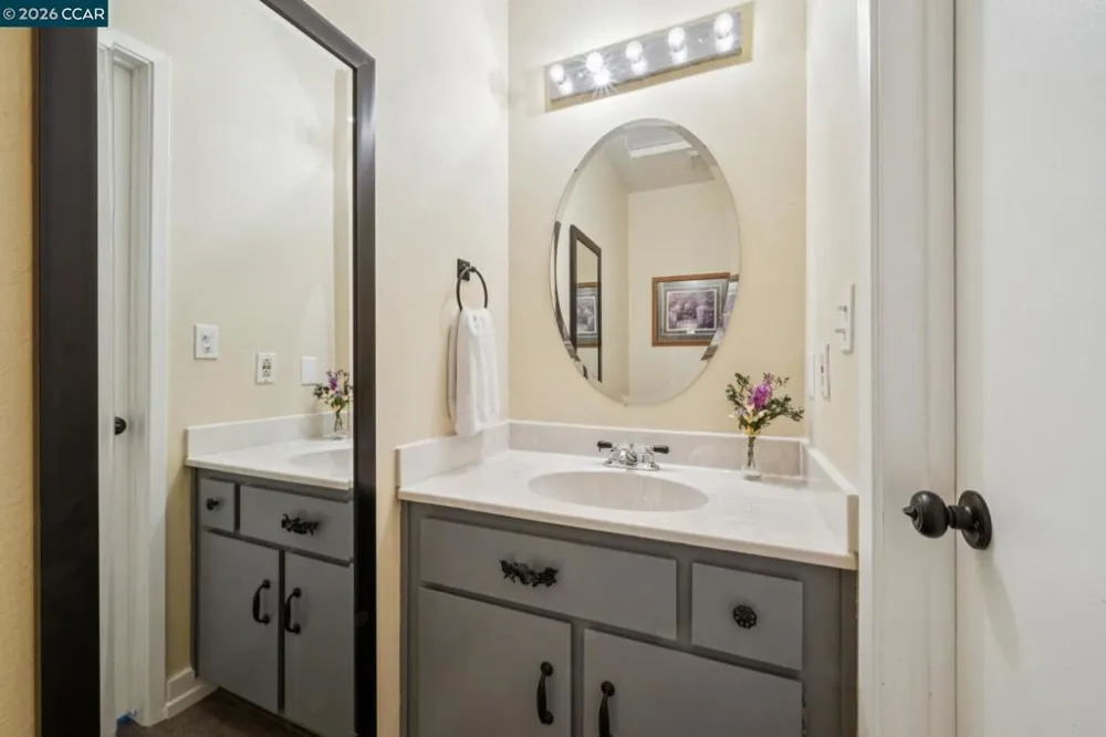 258 Barnett Ter Pleasant Hill, CA 94523