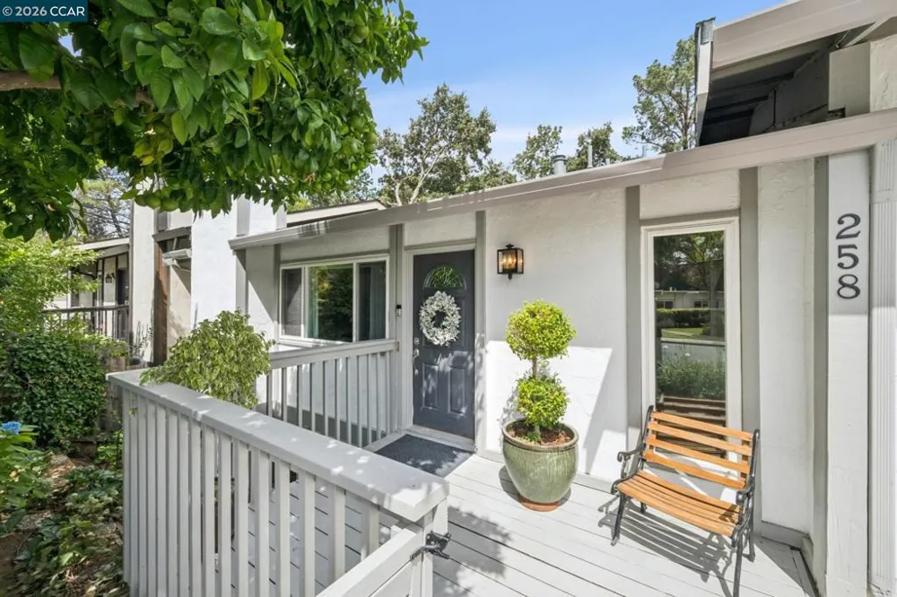 258 Barnett Ter Pleasant Hill, CA 94523