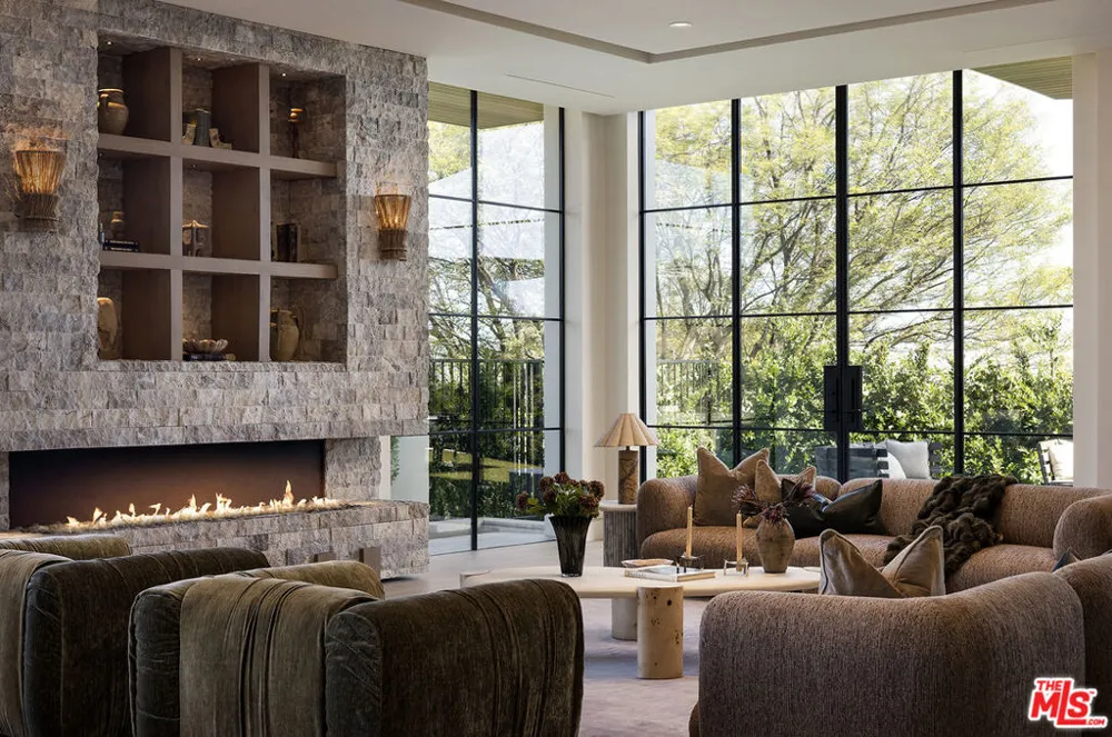 1360 Laurel Way Beverly Hills, CA 90210