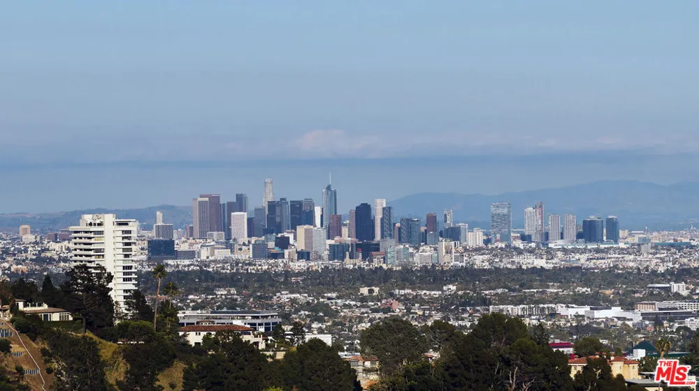 1360 Laurel Way Beverly Hills, CA 90210