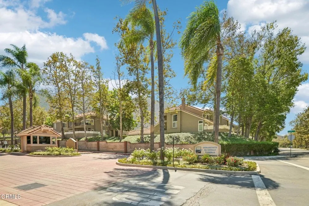 6056 Paseo Encantada Camarillo, CA 93012