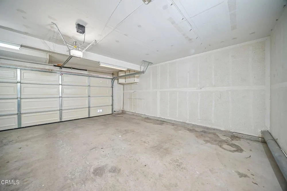 6056 Paseo Encantada Camarillo, CA 93012