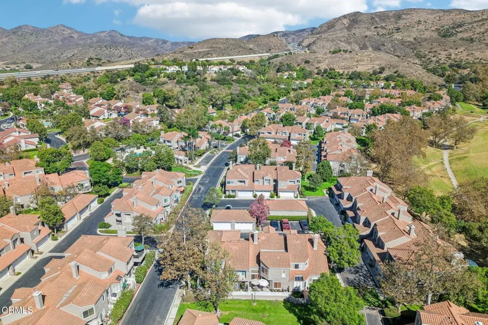 6056 Paseo Encantada Camarillo, CA 93012