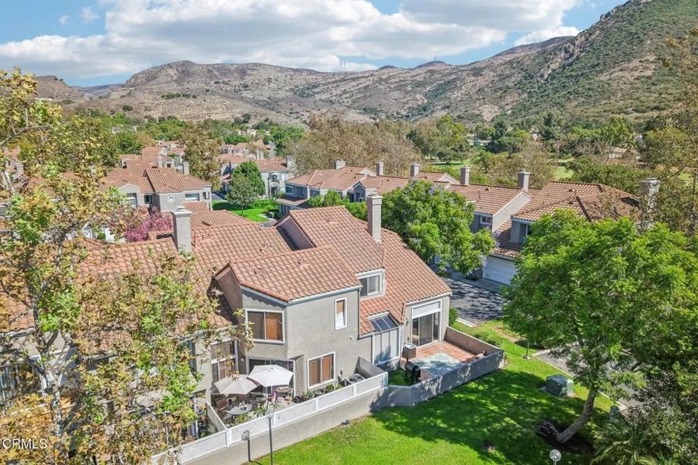6056 Paseo Encantada Camarillo, CA 93012