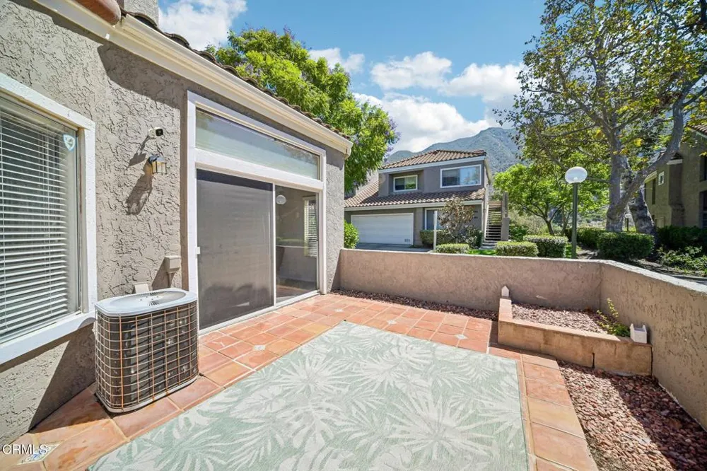6056 Paseo Encantada Camarillo, CA 93012