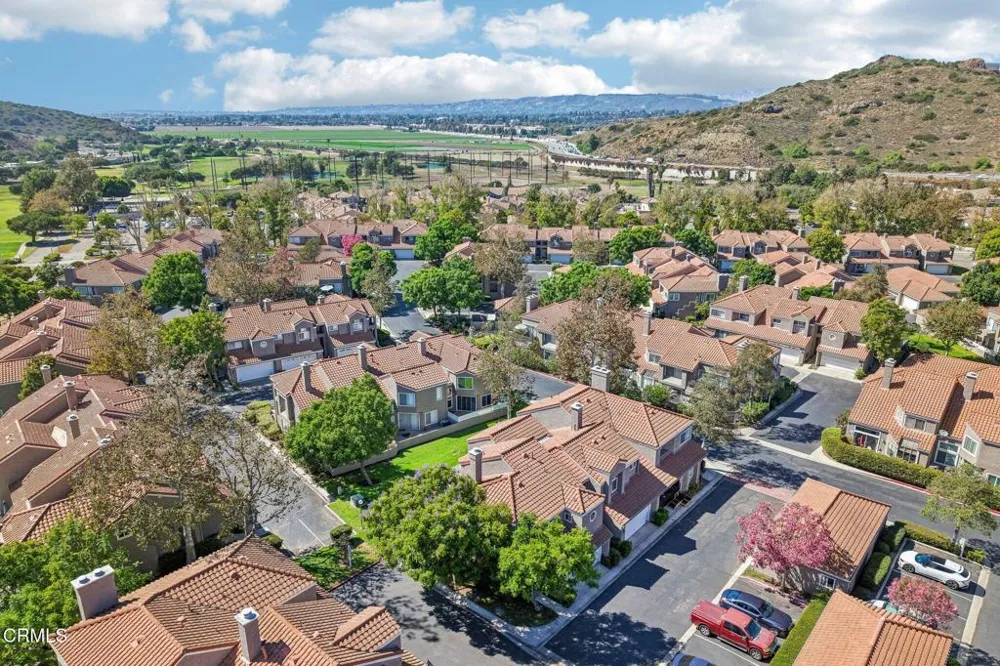6056 Paseo Encantada Camarillo, CA 93012
