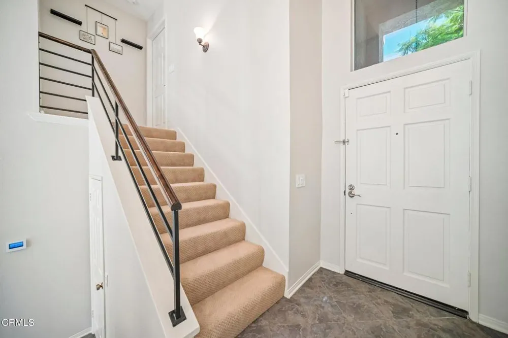 6056 Paseo Encantada Camarillo, CA 93012