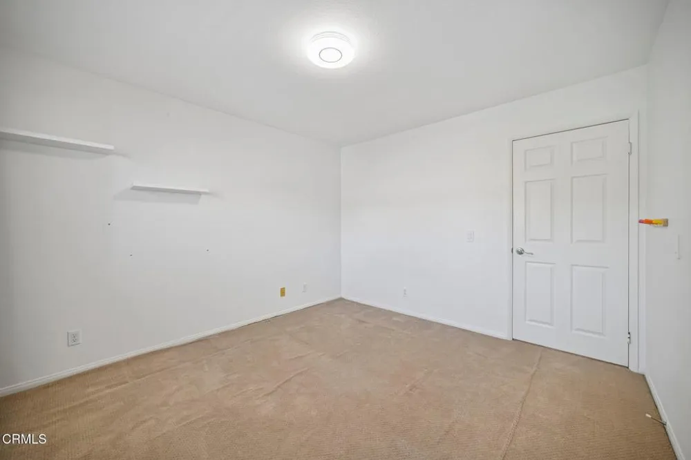 6056 Paseo Encantada Camarillo, CA 93012