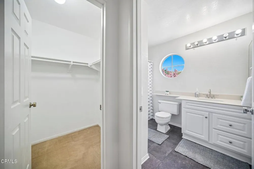 6056 Paseo Encantada Camarillo, CA 93012