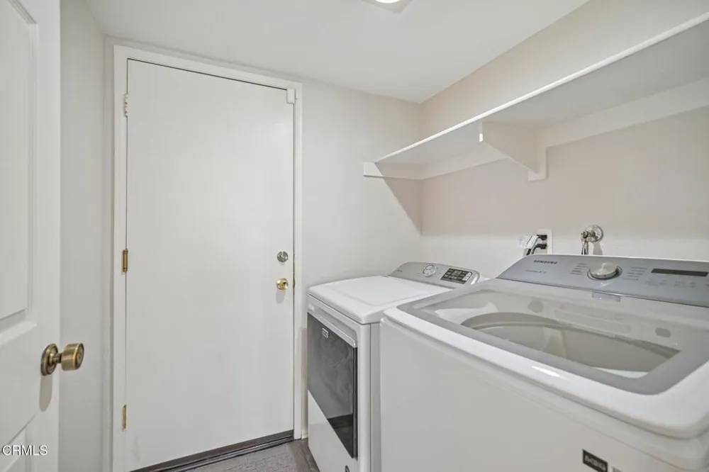 6056 Paseo Encantada Camarillo, CA 93012