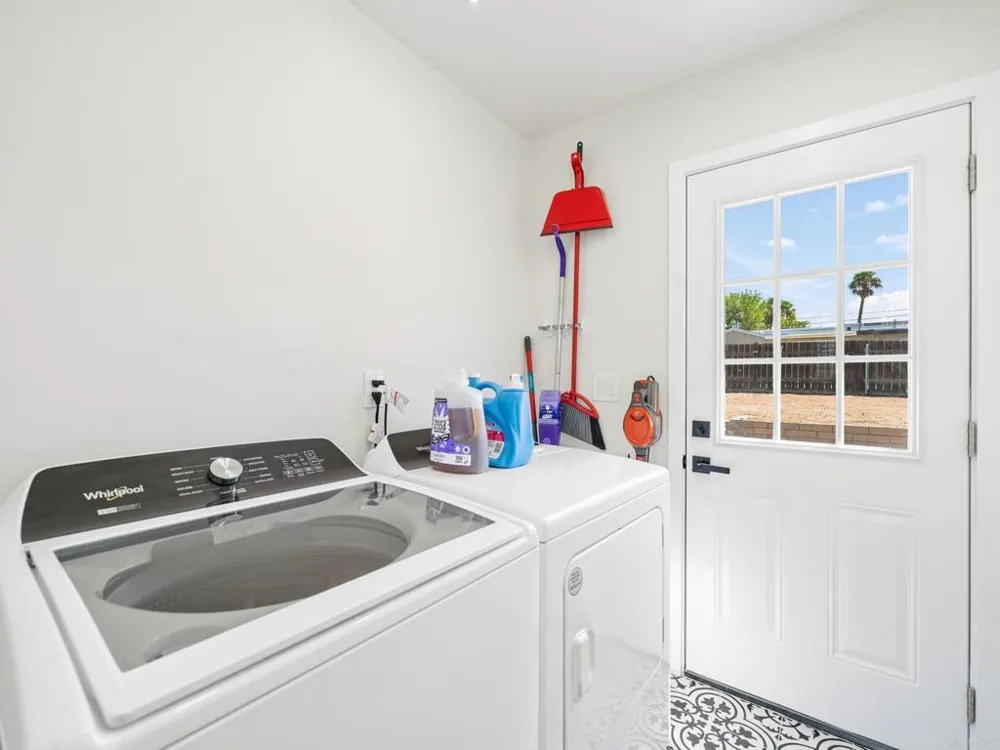 9561 Carlton Hills Boulevard Santee, CA 92071