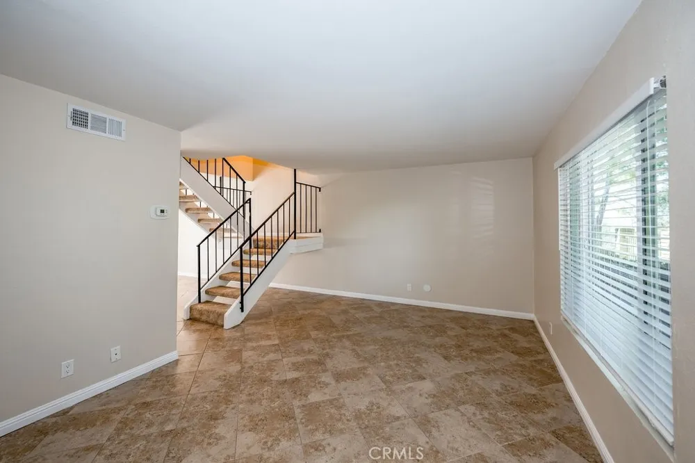 26865 Avenida Terraza Saugus, CA 91350