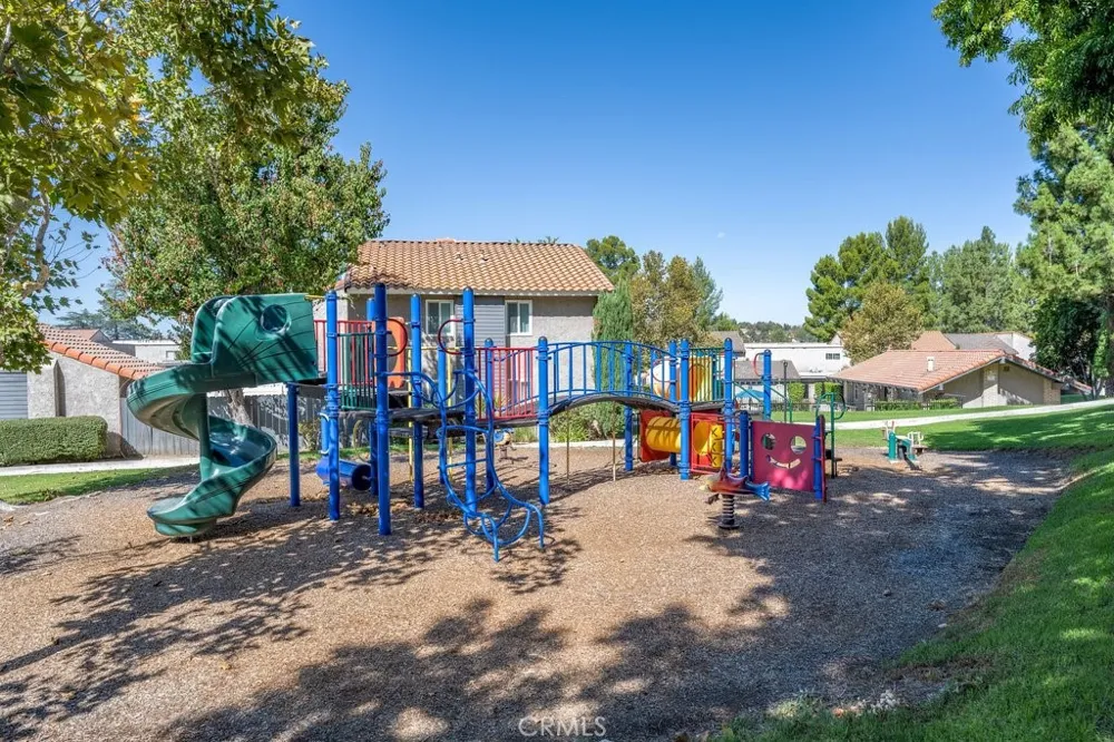 26865 Avenida Terraza Saugus, CA 91350