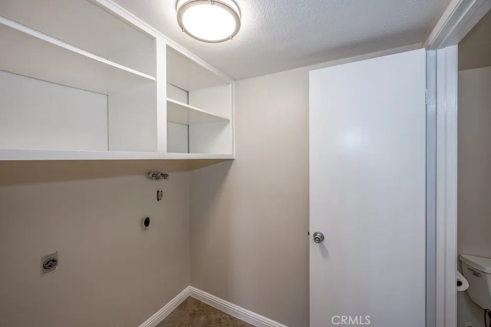 26865 Avenida Terraza Saugus, CA 91350