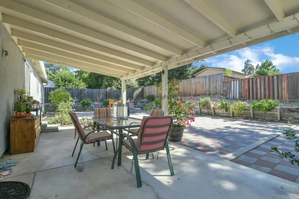 2353 Silver Creek Circle Antioch, CA 94509