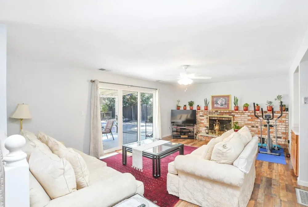 2353 Silver Creek Circle Antioch, CA 94509
