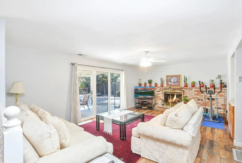 2353 Silver Creek Circle Antioch, CA 94509