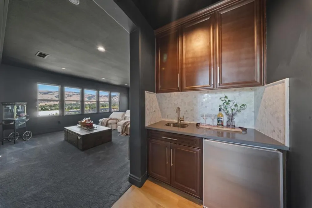 2365 Glen Creek Court San Jose, CA 95138