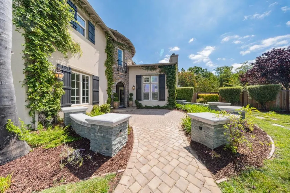 2365 Glen Creek Court San Jose, CA 95138