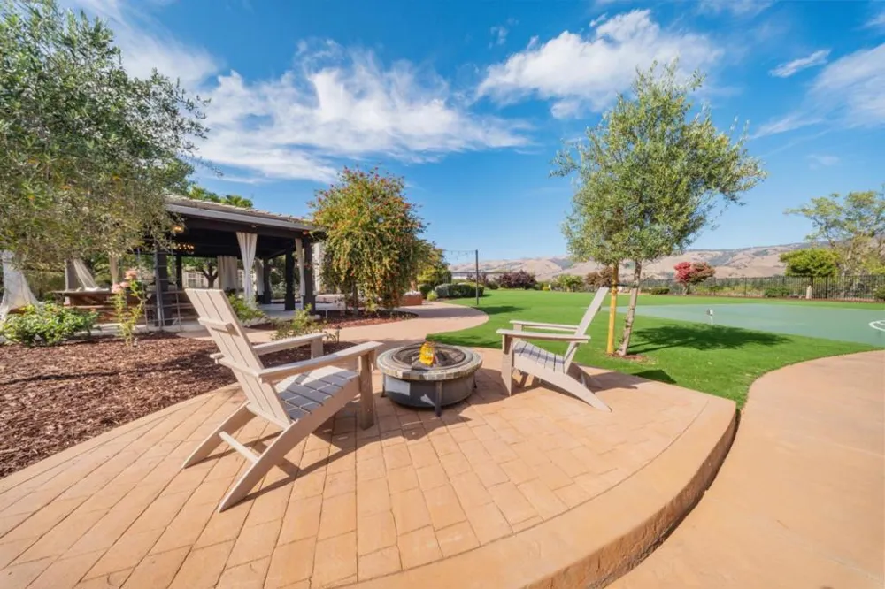 2365 Glen Creek Court San Jose, CA 95138