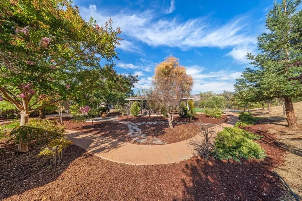 2365 Glen Creek Court San Jose, CA 95138