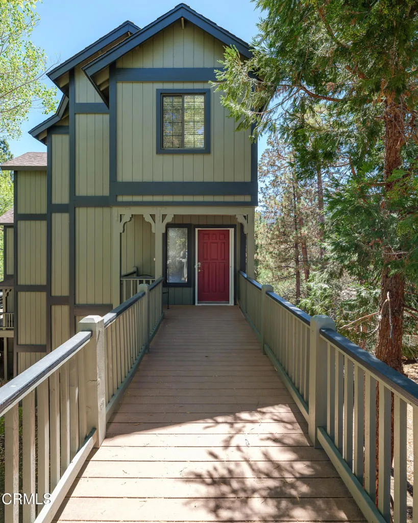 568 Silver Tip Drive Big Bear, CA 92315