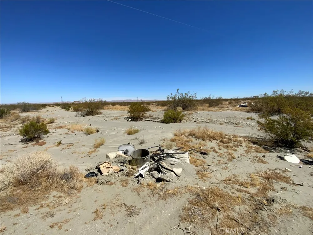 Oasis Pinon Hills, CA 92372