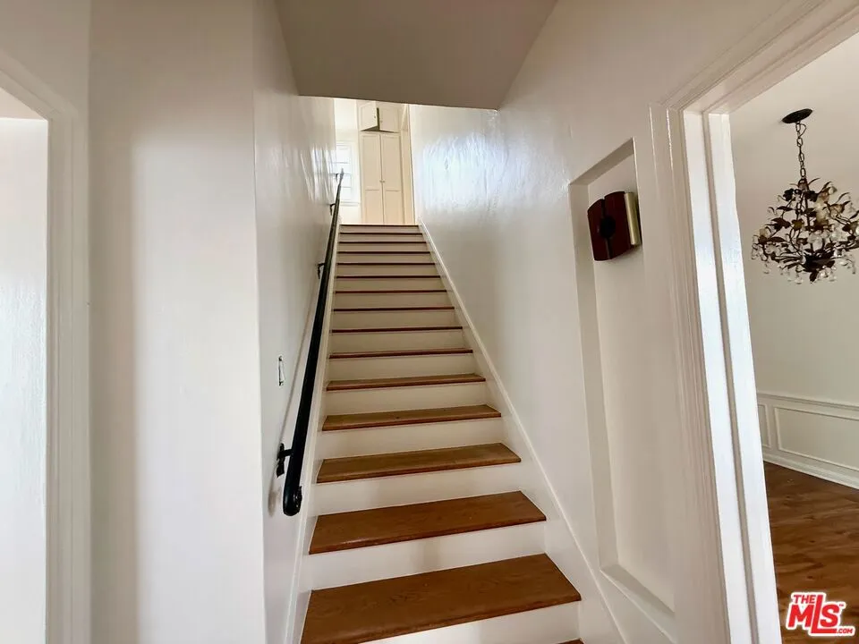 236 S Spalding Drive #1/2 Beverly Hills, CA 90212