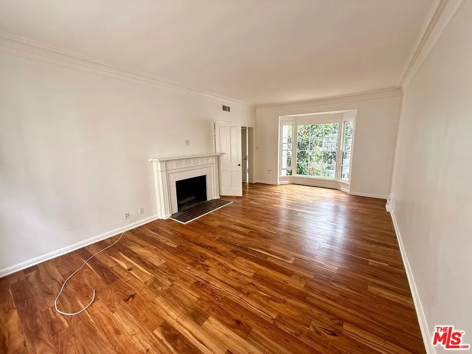 236 S Spalding Drive #1/2 Beverly Hills, CA 90212