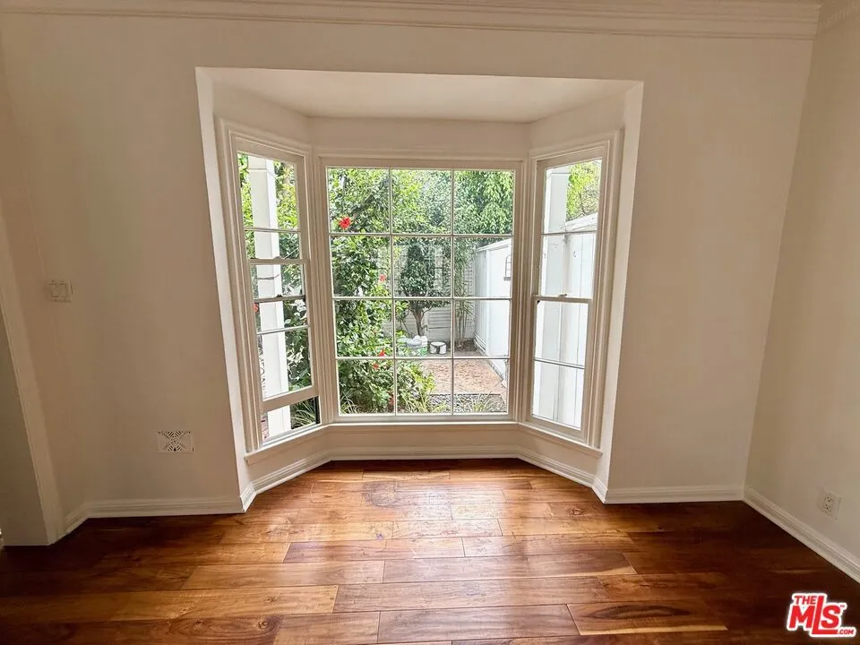 236 S Spalding Drive #1/2 Beverly Hills, CA 90212