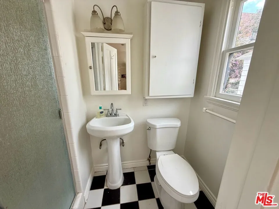 236 S Spalding Drive #1/2 Beverly Hills, CA 90212