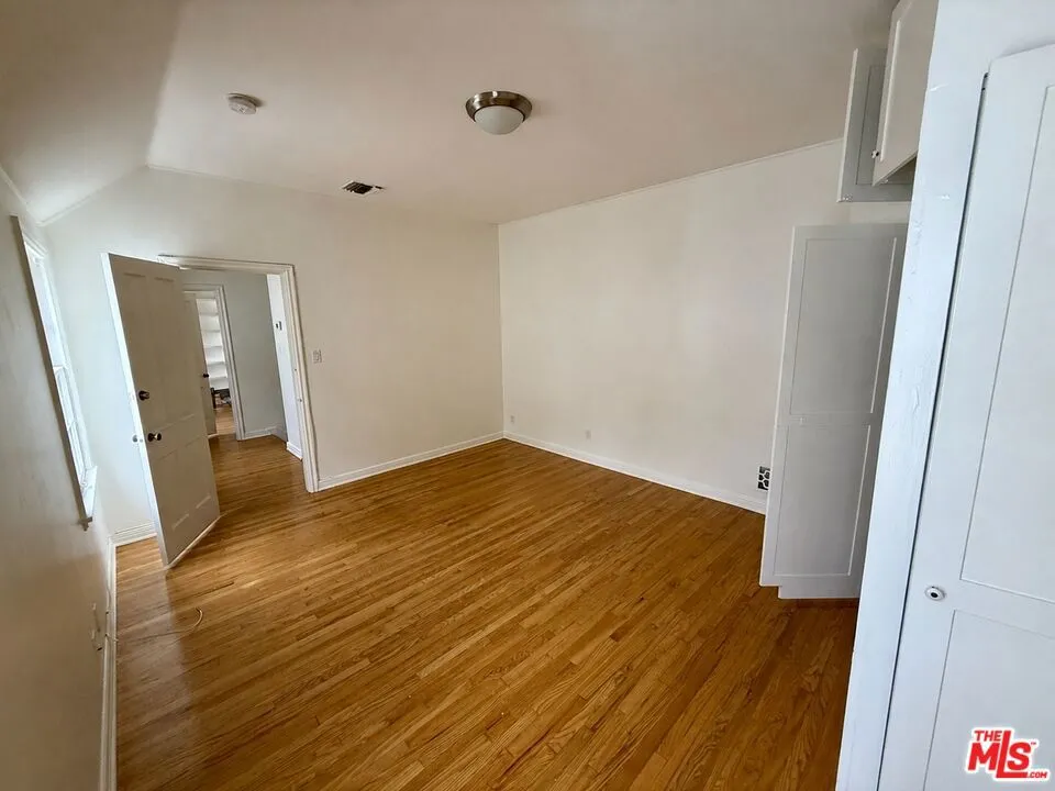 236 S Spalding Drive #1/2 Beverly Hills, CA 90212