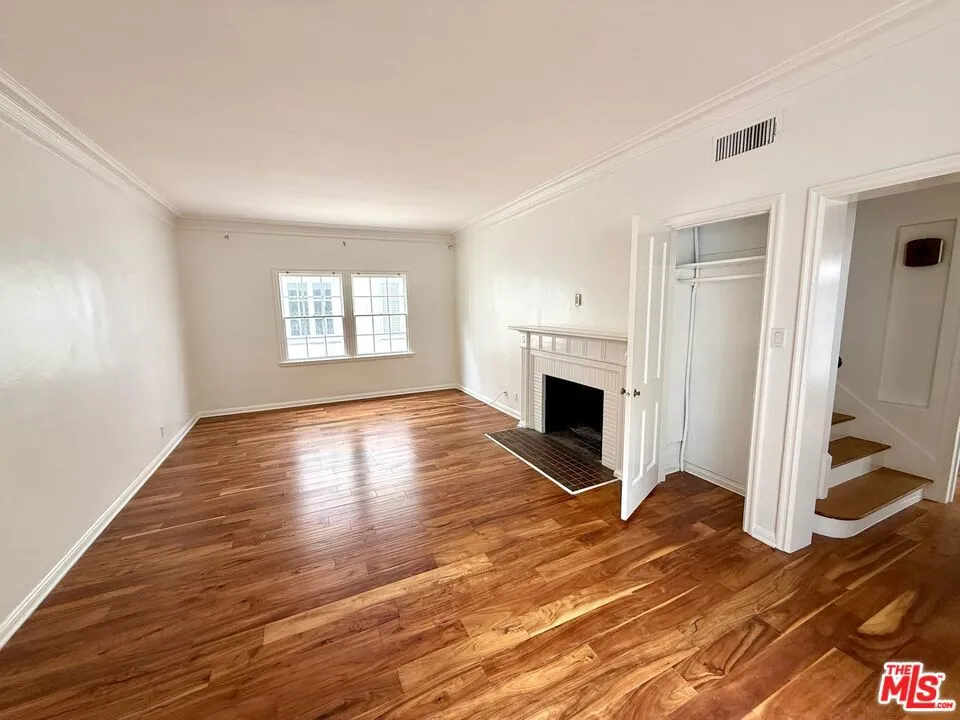 236 S Spalding Drive #1/2 Beverly Hills, CA 90212