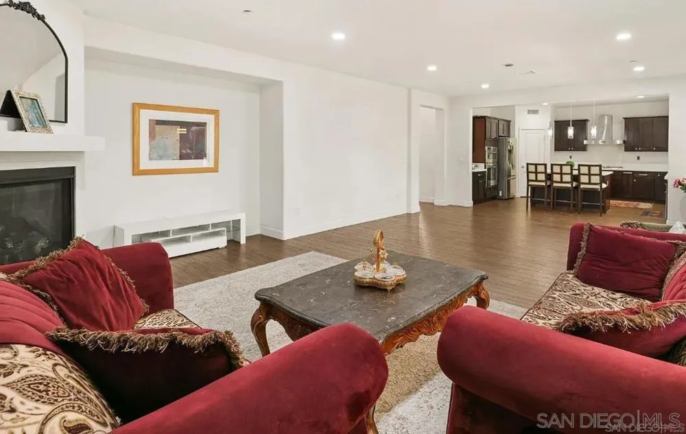1675 Felicita Escondido, CA 92025