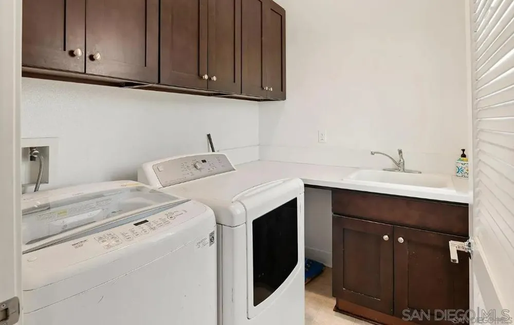 1675 Felicita Escondido, CA 92025