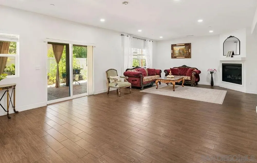 1675 Felicita Escondido, CA 92025