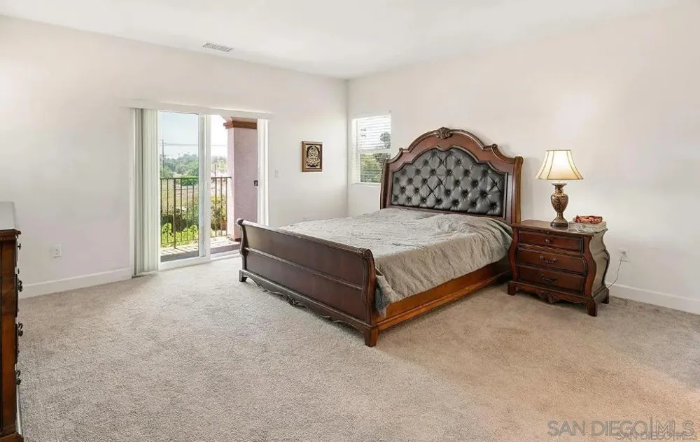 1675 Felicita Escondido, CA 92025