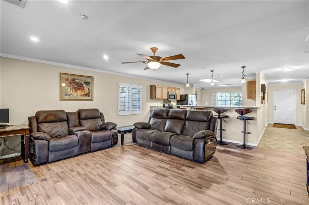 15381 Mallard Fontana, CA 92336