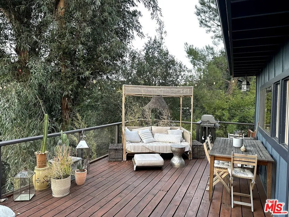 20485 Callon Drive Topanga, CA 90290