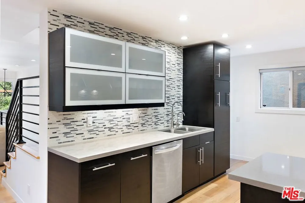 1655 Beverly Glen Boulevard Los Angeles, CA 90077