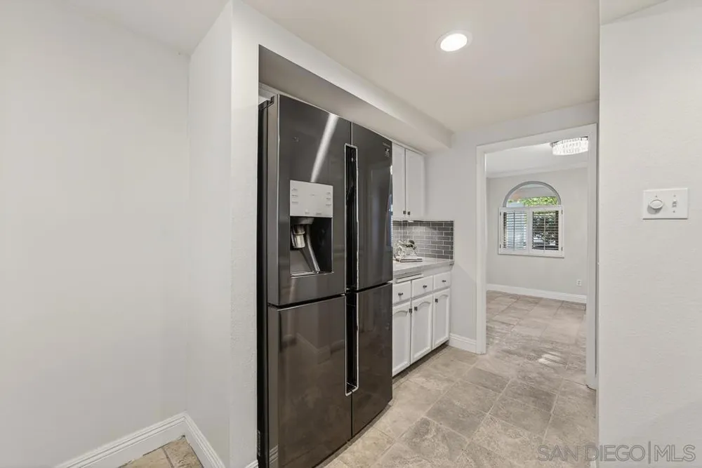 12242 Paseo Lucido #B San Diego, CA 92128