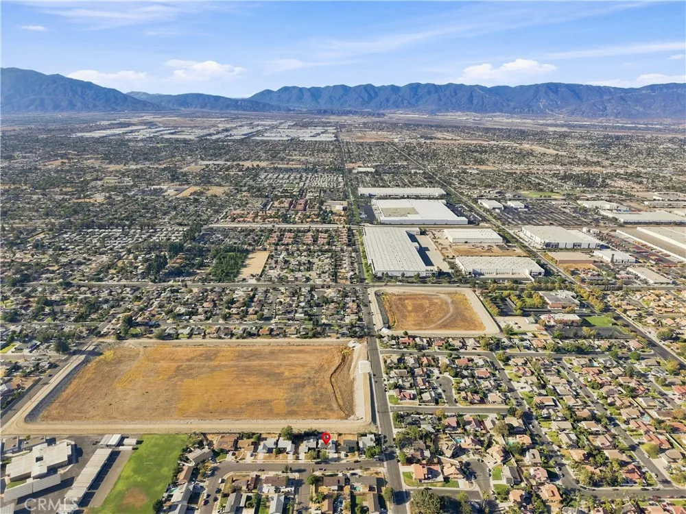 1530 Athol Street Bloomington, CA 92316