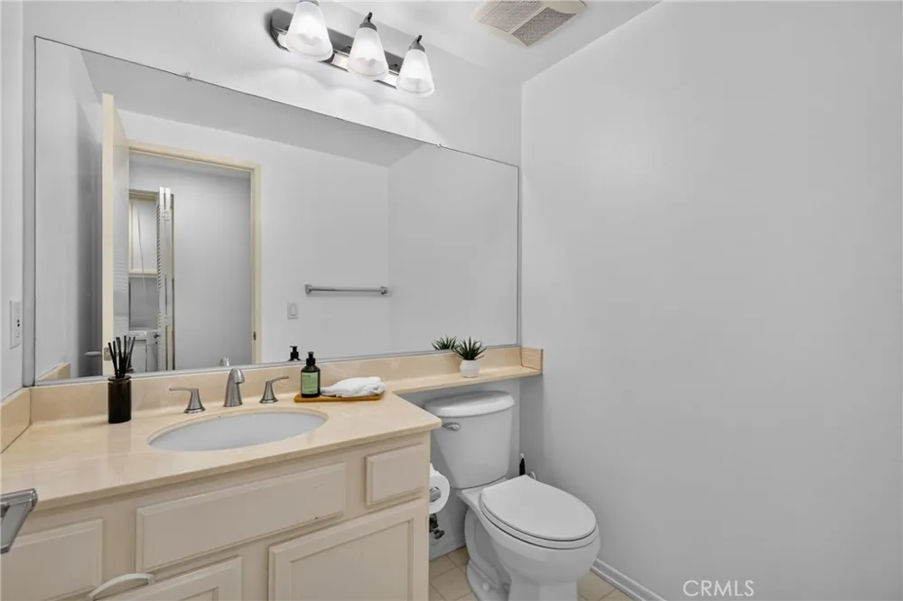 1150 W Capitol Drive #101 San Pedro, CA 90732