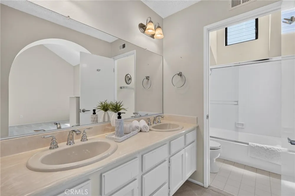 1150 W Capitol Drive #101 San Pedro, CA 90732