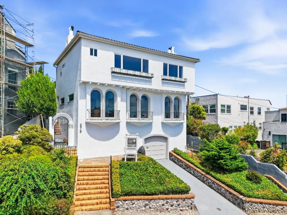 275 Maywood Drive San Francisco, CA 94127