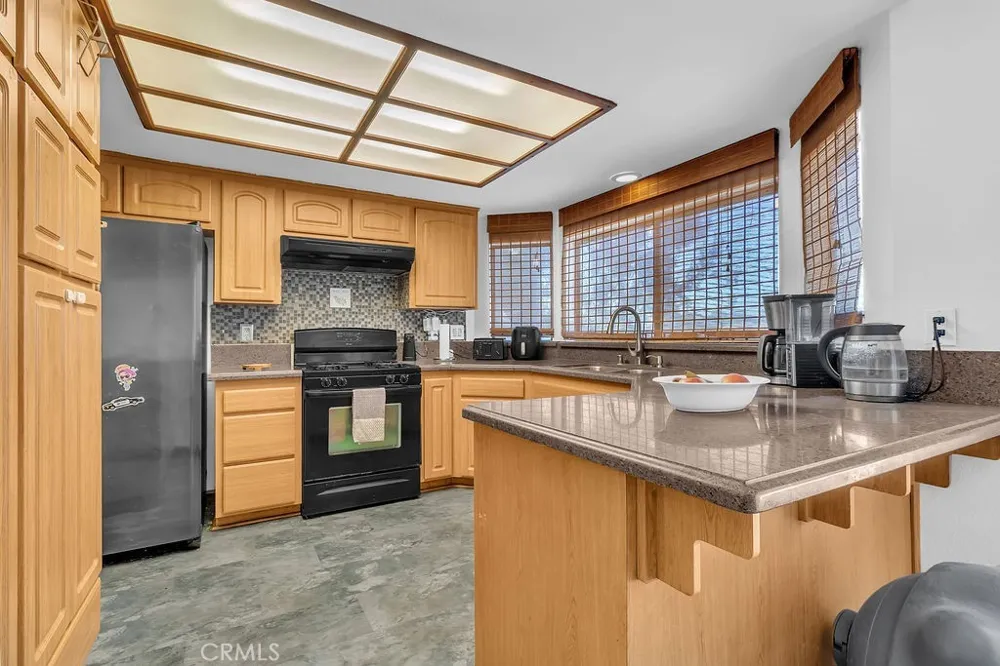 6319 Westview Riverside, CA 92506
