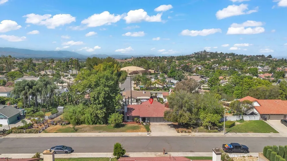 6319 Westview Riverside, CA 92506