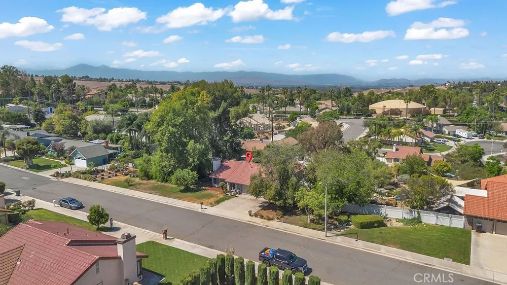 6319 Westview Riverside, CA 92506