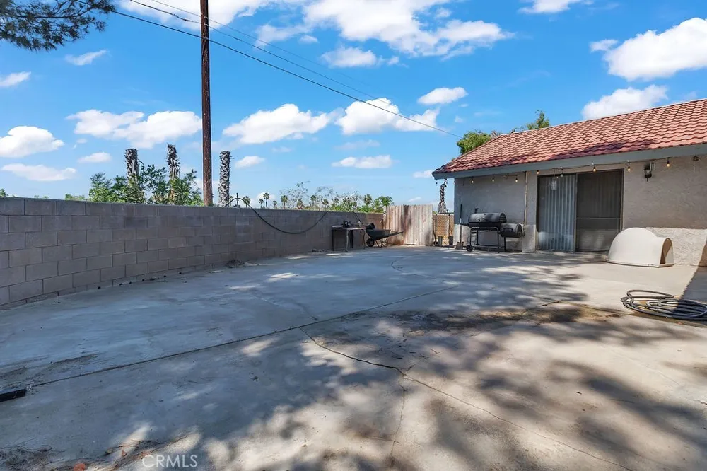 6319 Westview Riverside, CA 92506